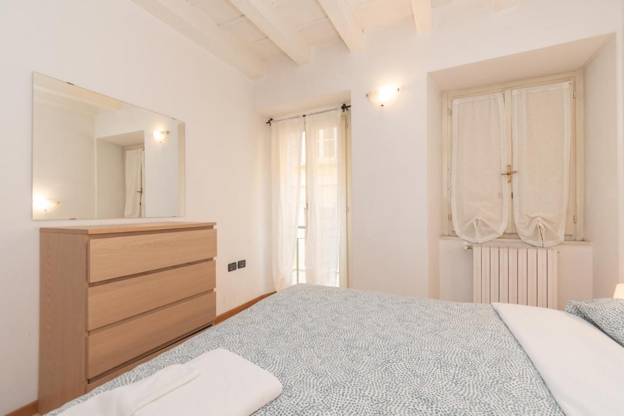 Appartamento Bilocale 1 Piazza Vittoria - Affitti Brevi Italia Бреша Екстериор снимка